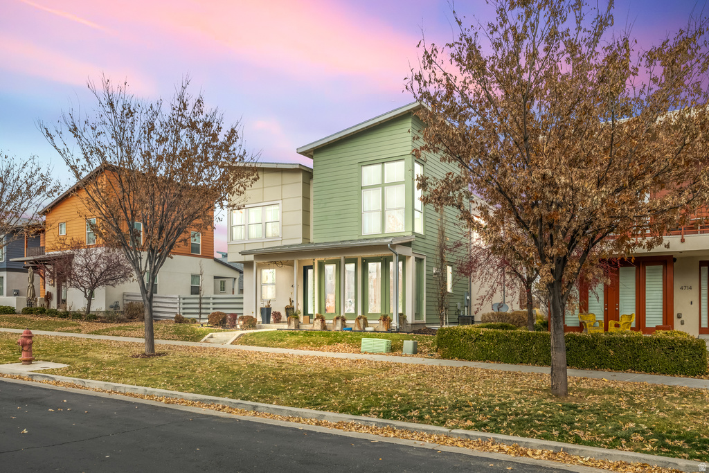 4722 W VERMILLION DR South Jordan, UT 84009