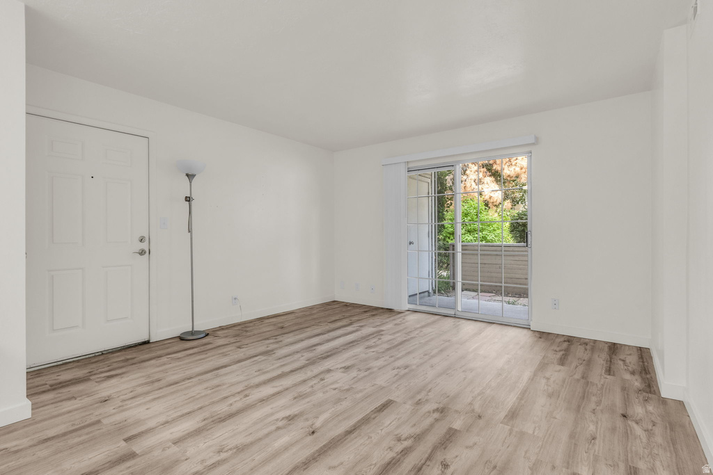 1205 E WATERSIDE CV #13 Midvale, UT 84047