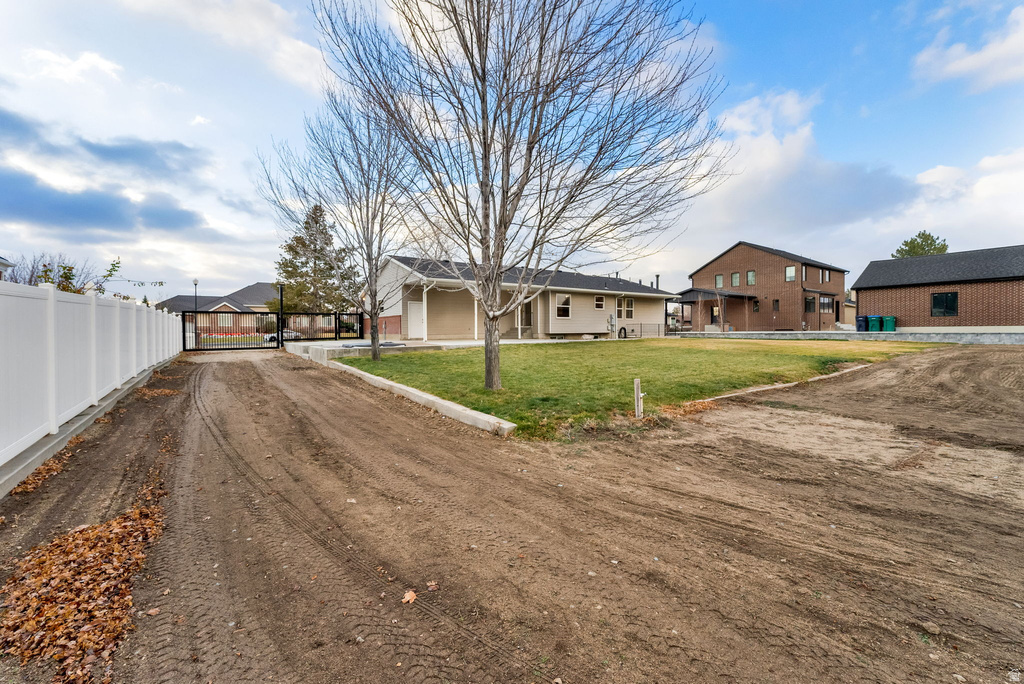 11545 S HAGAN RD Sandy, UT 84092