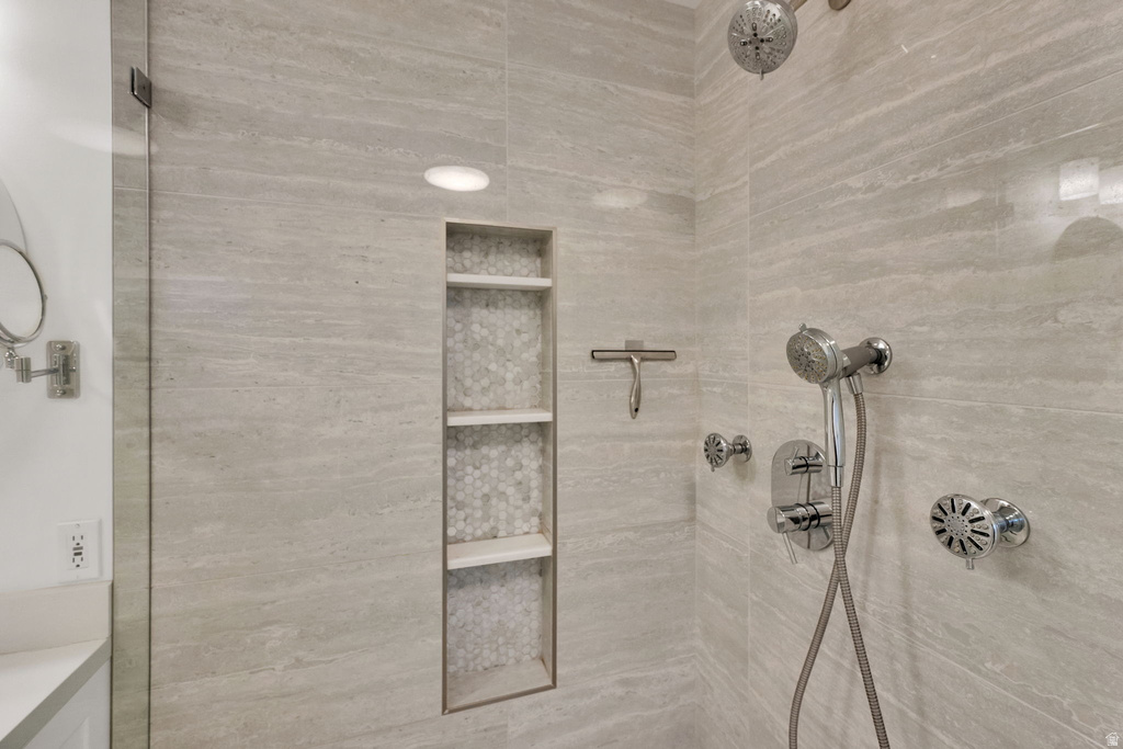 11545 S HAGAN RD Sandy, UT 84092