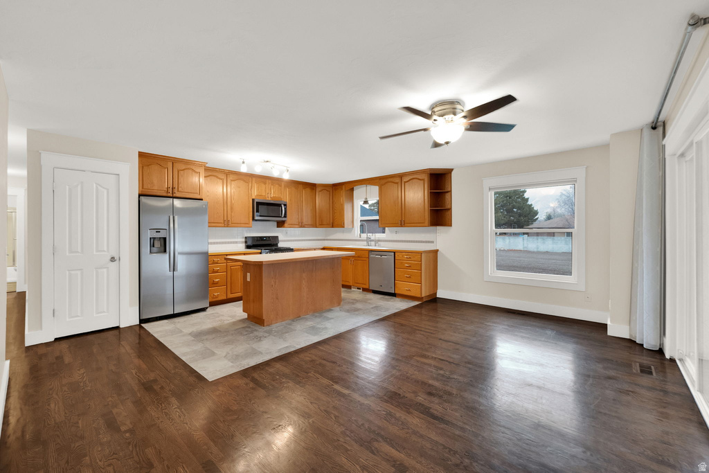 11545 S HAGAN RD Sandy, UT 84092