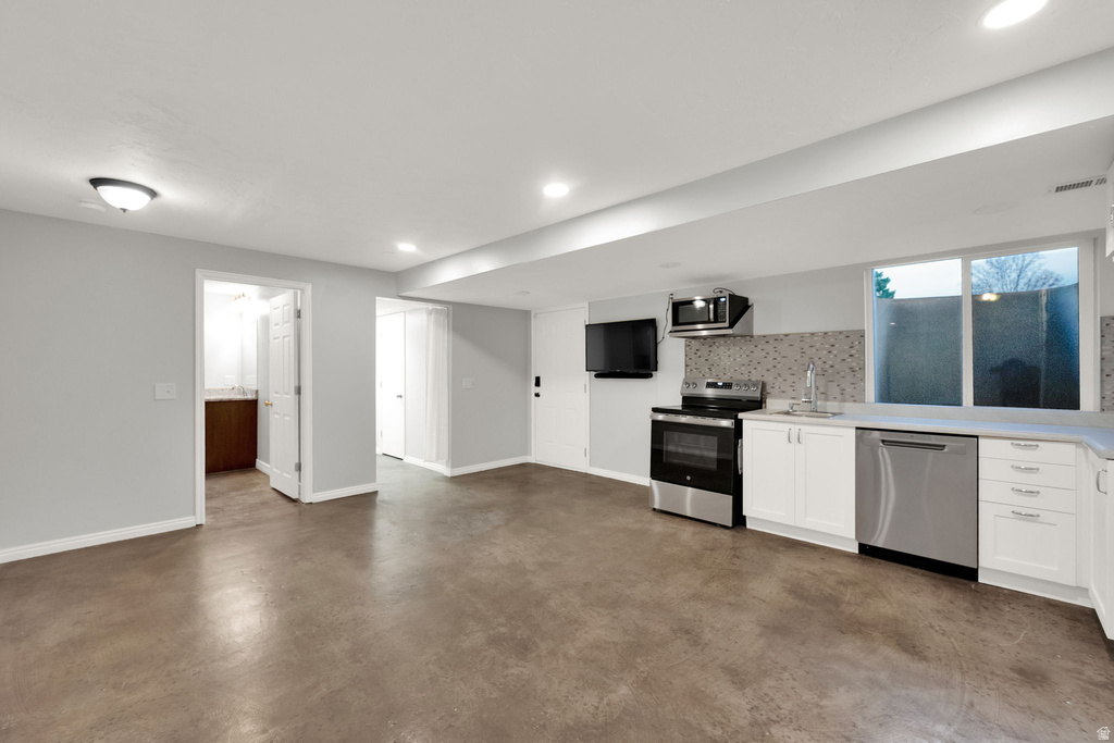 11545 S HAGAN RD Sandy, UT 84092