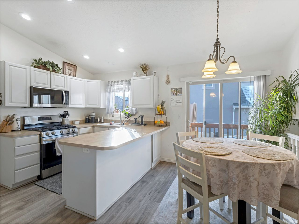 1419 WILD ROSE WAY Ogden, UT 84404