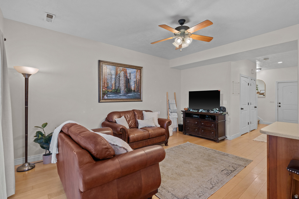 916 W 260 S Pleasant Grove, UT 84062