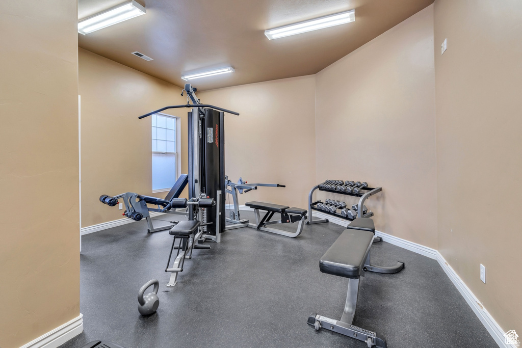 916 W 260 S Pleasant Grove, UT 84062