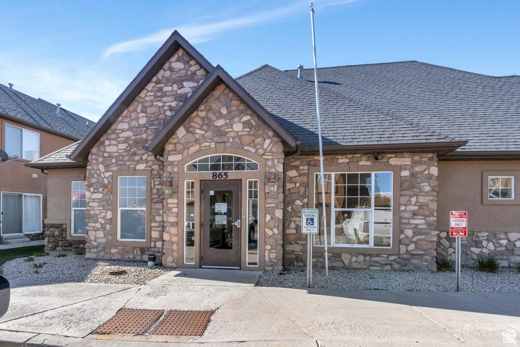 916 W 260 S Pleasant Grove, UT 84062