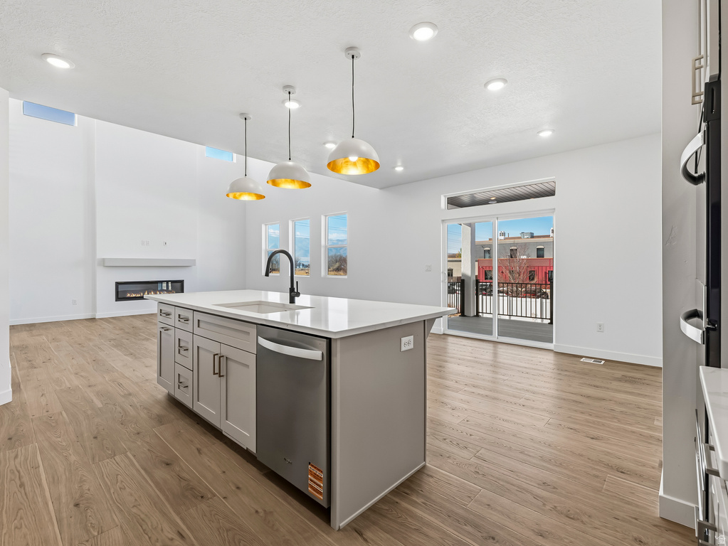 181 N HUSKER LN #14 Saratoga Springs, UT 84043