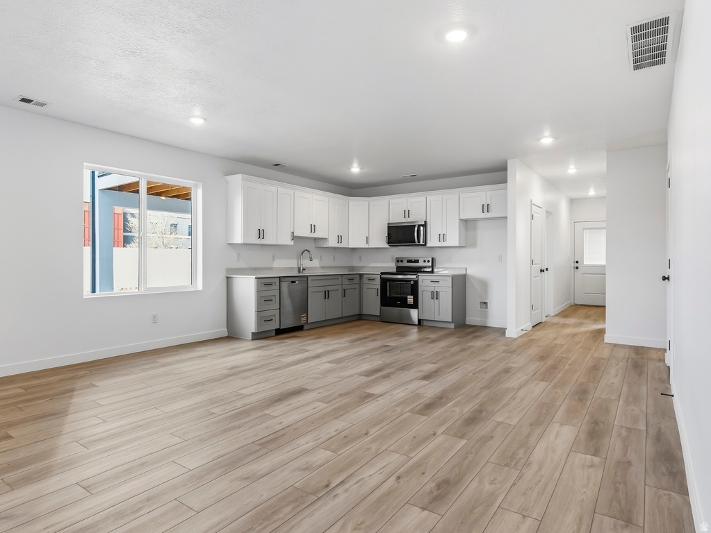 181 N HUSKER LN #14 Saratoga Springs, UT 84043