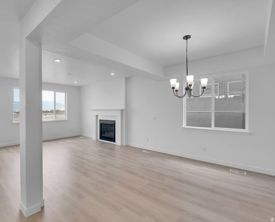 12771 S GLACIER TRAIL LN #171 Riverton, UT 84096