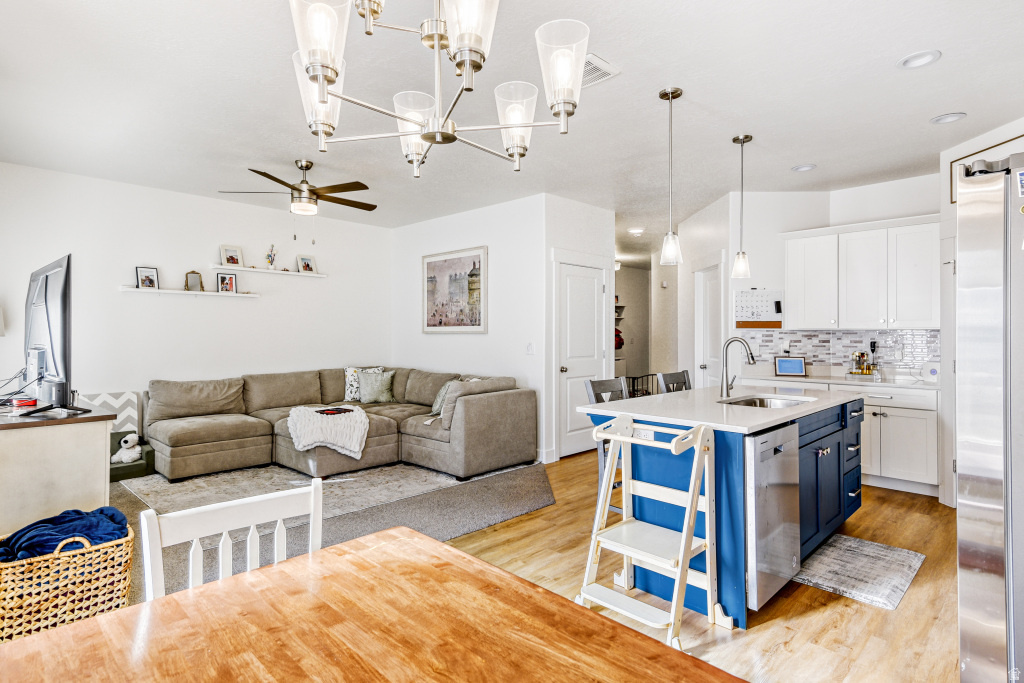 1028 N FREEMAN DR Saratoga Springs, UT 84045