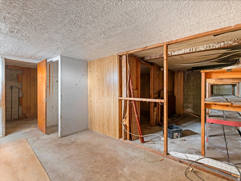 2848 HOLBROOK RD Bountiful, UT 84010