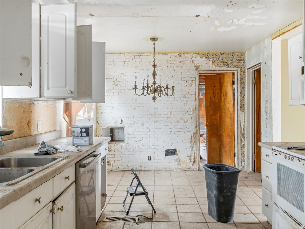 2848 HOLBROOK RD Bountiful, UT 84010