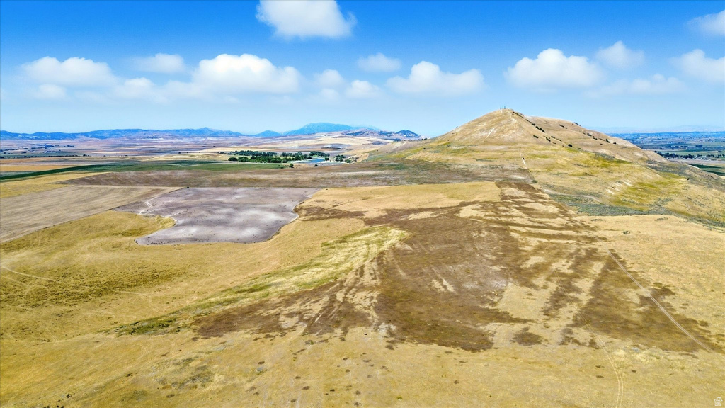 7900 N 5600 W Smithfield, UT 84335