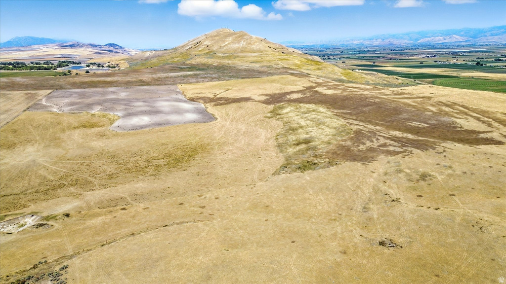 7900 N 5600 W Smithfield, UT 84335