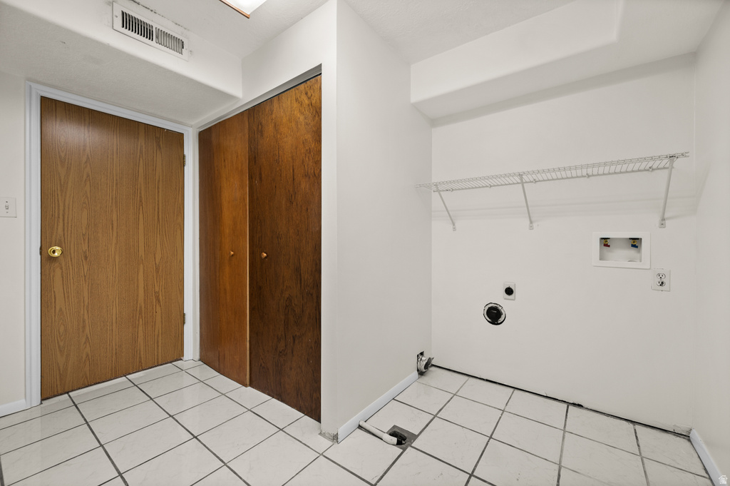 861 E DAISY AVE Sandy, UT 84094