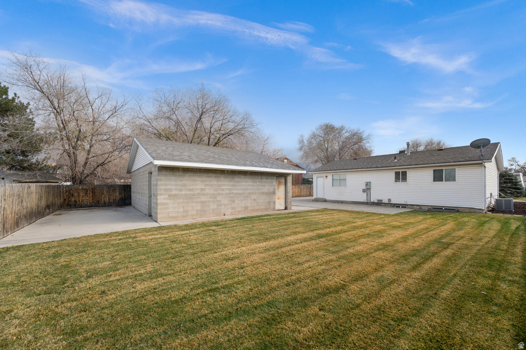 861 E DAISY AVE Sandy, UT 84094