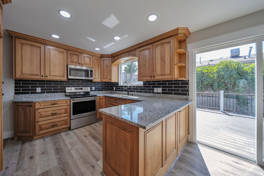 5382 S SKEESWOOD CIR Taylorsville, UT 84129