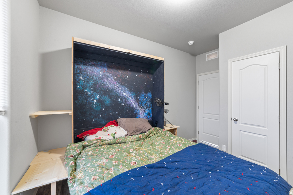 19 S ENTRADA CIR Moab, UT 84532