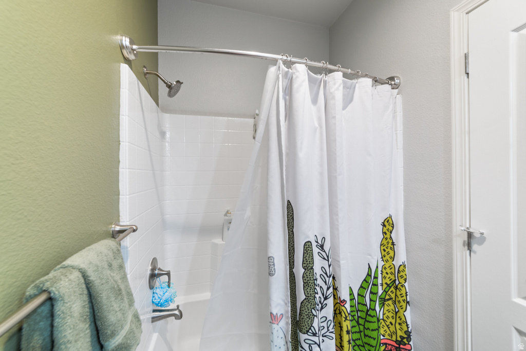 19 S ENTRADA CIR Moab, UT 84532