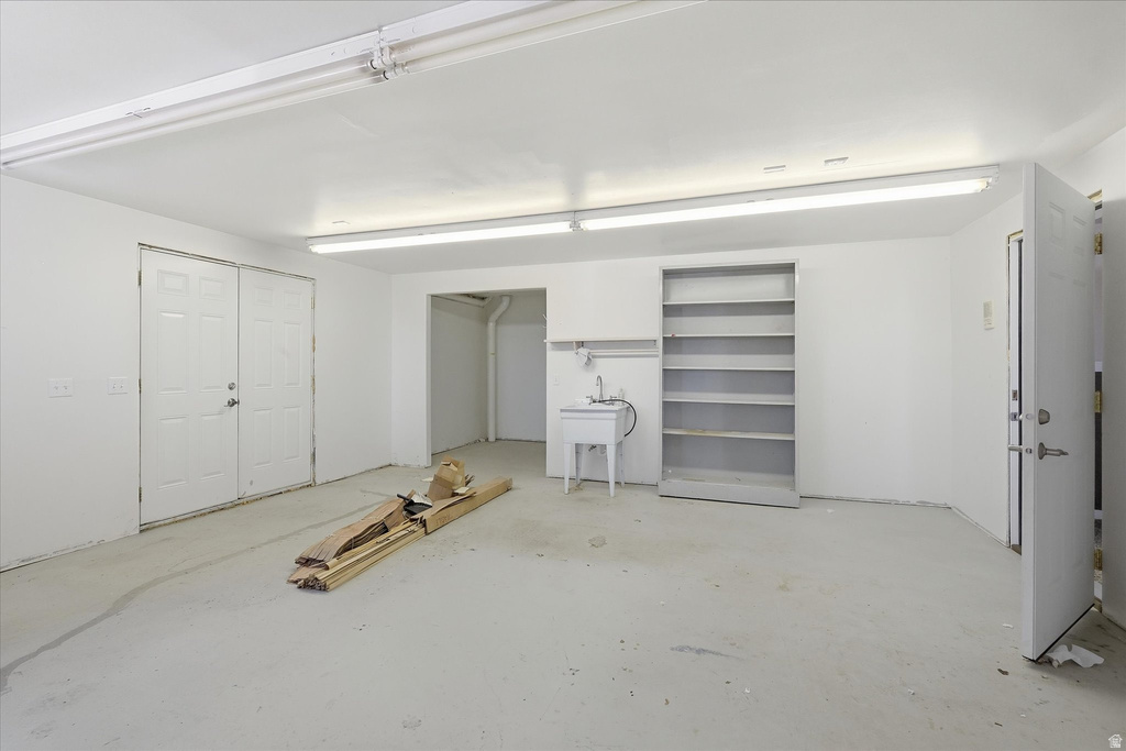 2143 N 950 E North Logan, UT 84341