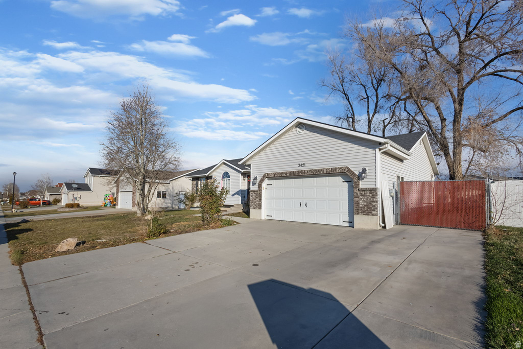 3451 S PARK VISTA DR West Valley City, UT 84120