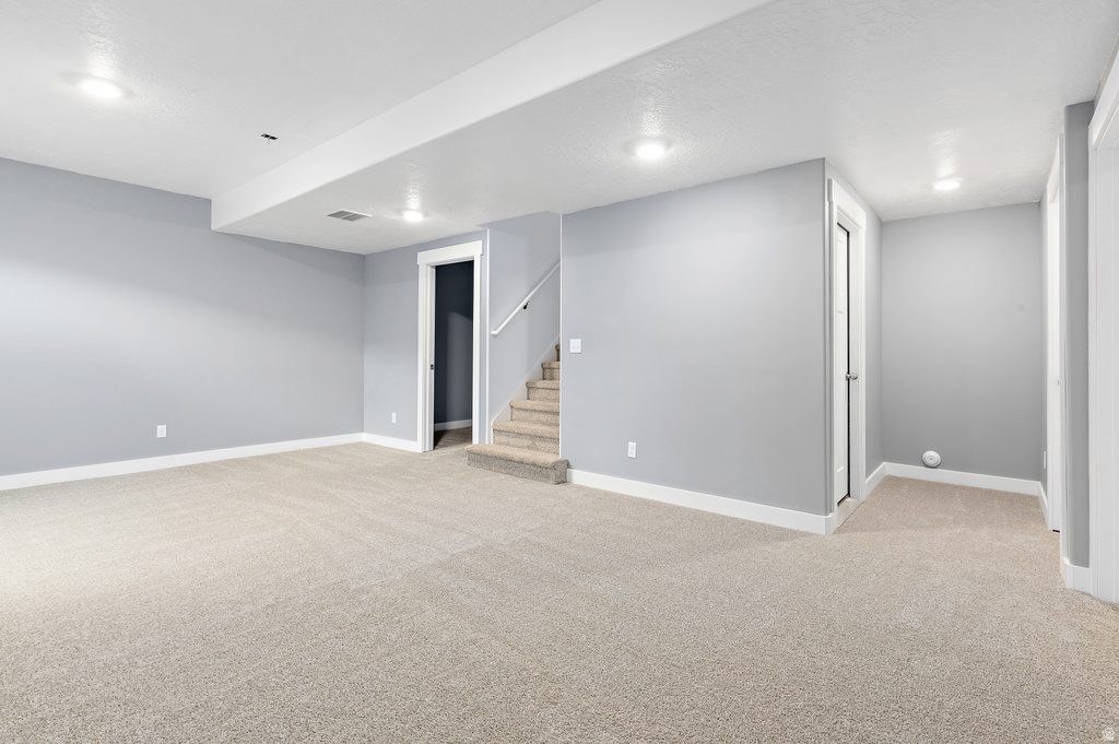 64 W 470 N Vineyard, UT 84059