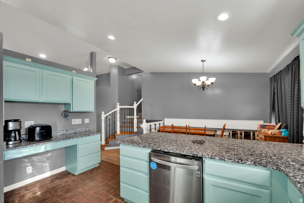 1403 N 3850 W West Point, UT 84015