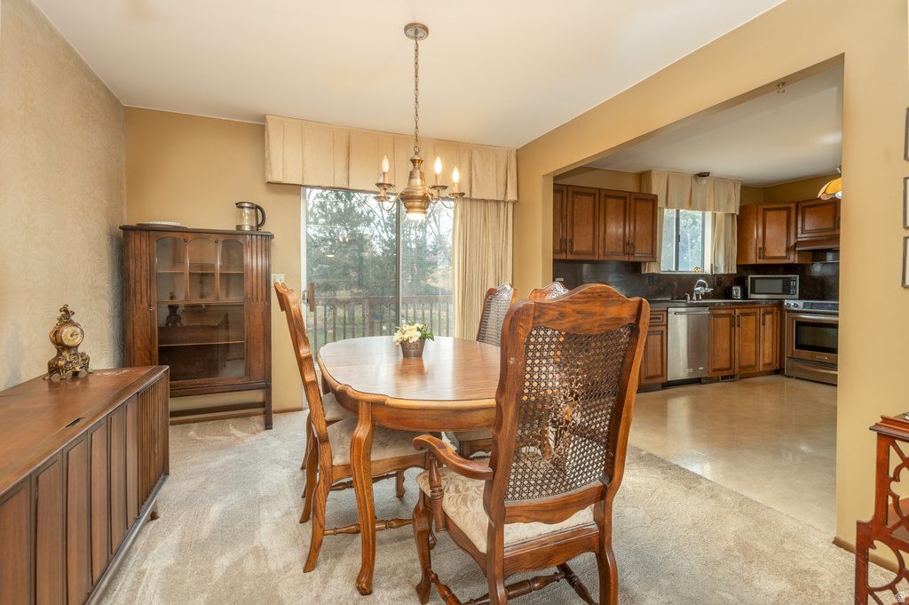 1590 E SPRING RUN DR Holladay, UT 84117