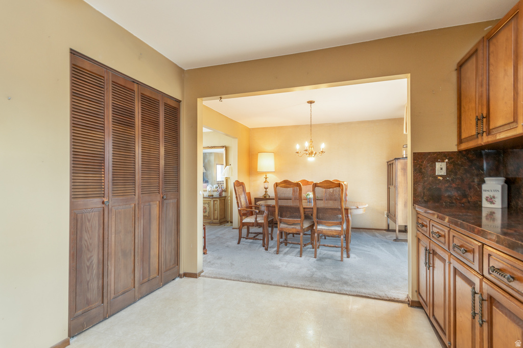 1590 E SPRING RUN DR Holladay, UT 84117