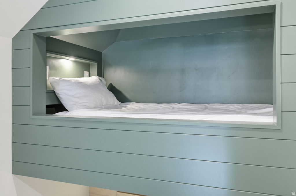 9271 N MILE 23 LN Sundance, UT 84604