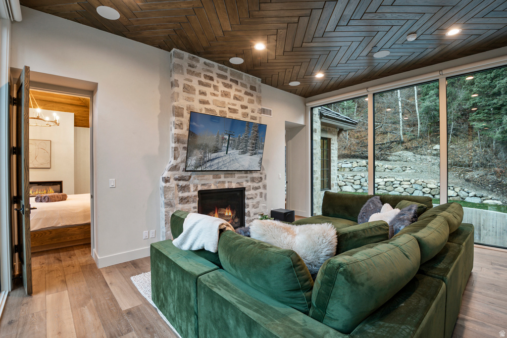 9271 N MILE 23 LN Sundance, UT 84604