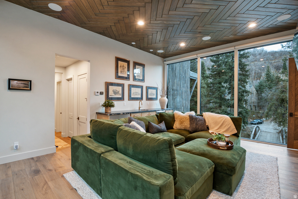 9271 N MILE 23 LN Sundance, UT 84604