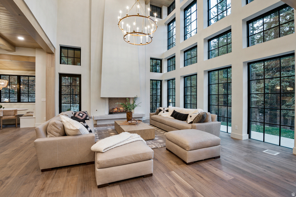 9271 N MILE 23 LN Sundance, UT 84604