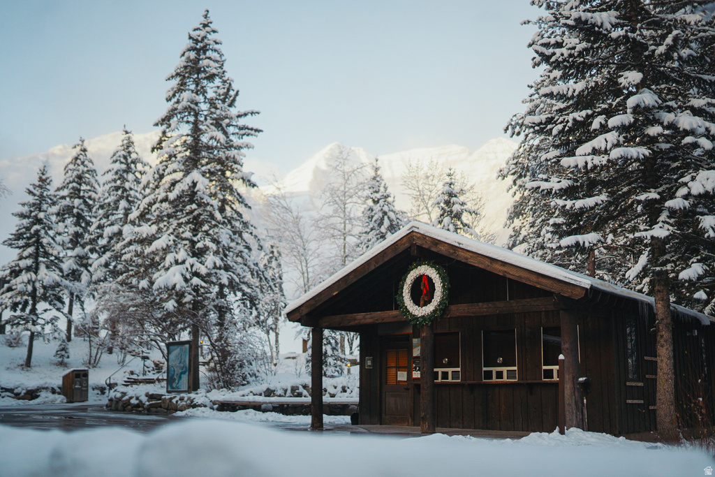 9271 N MILE 23 LN Sundance, UT 84604