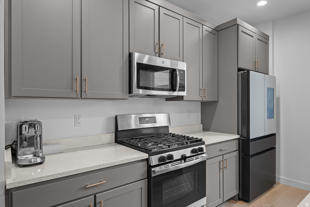 5248 W SOUTH JORDAN PKWY South Jordan, UT 84009