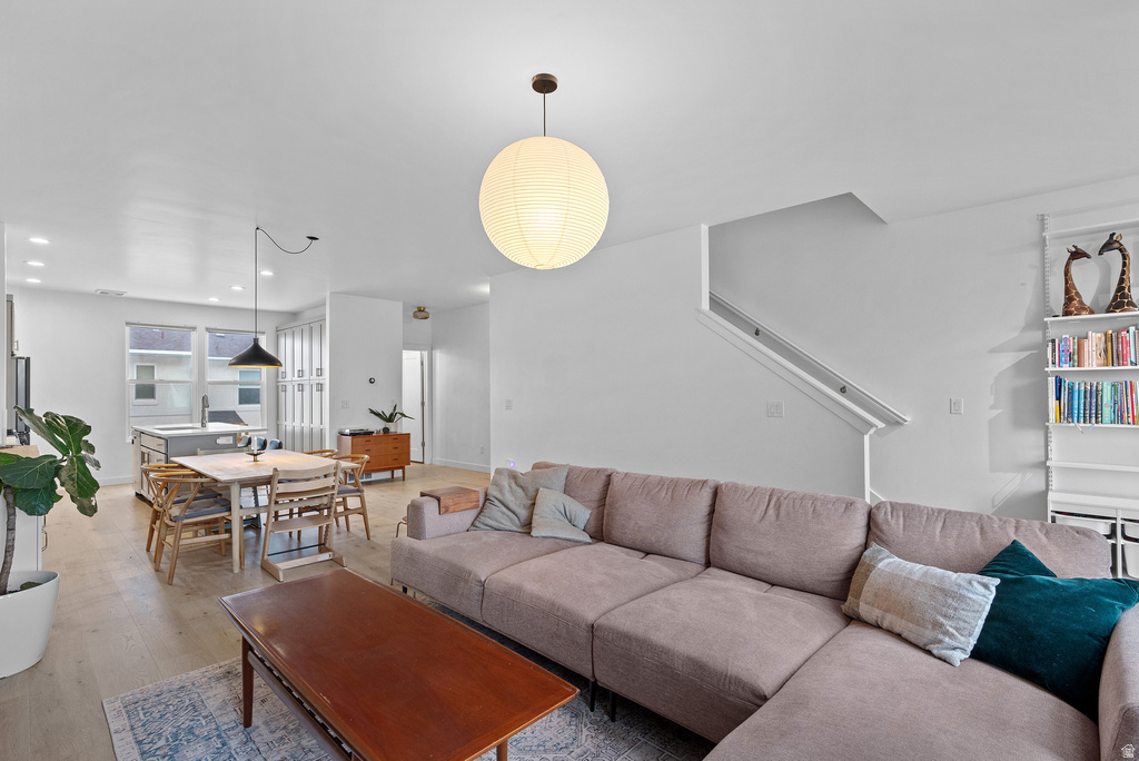 5248 W SOUTH JORDAN PKWY South Jordan, UT 84009