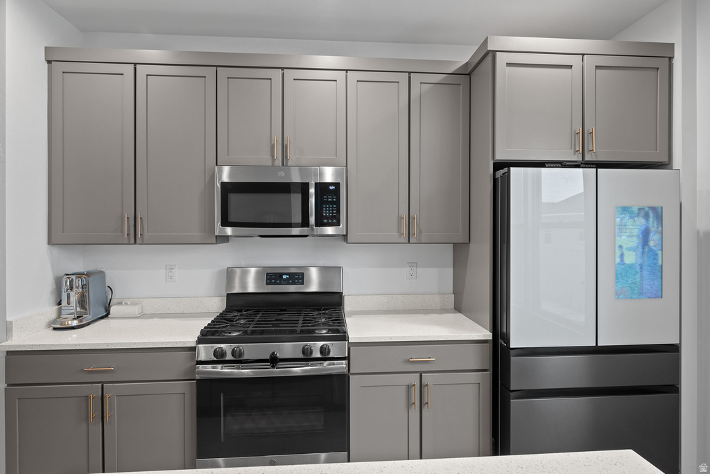 5248 W SOUTH JORDAN PKWY South Jordan, UT 84009