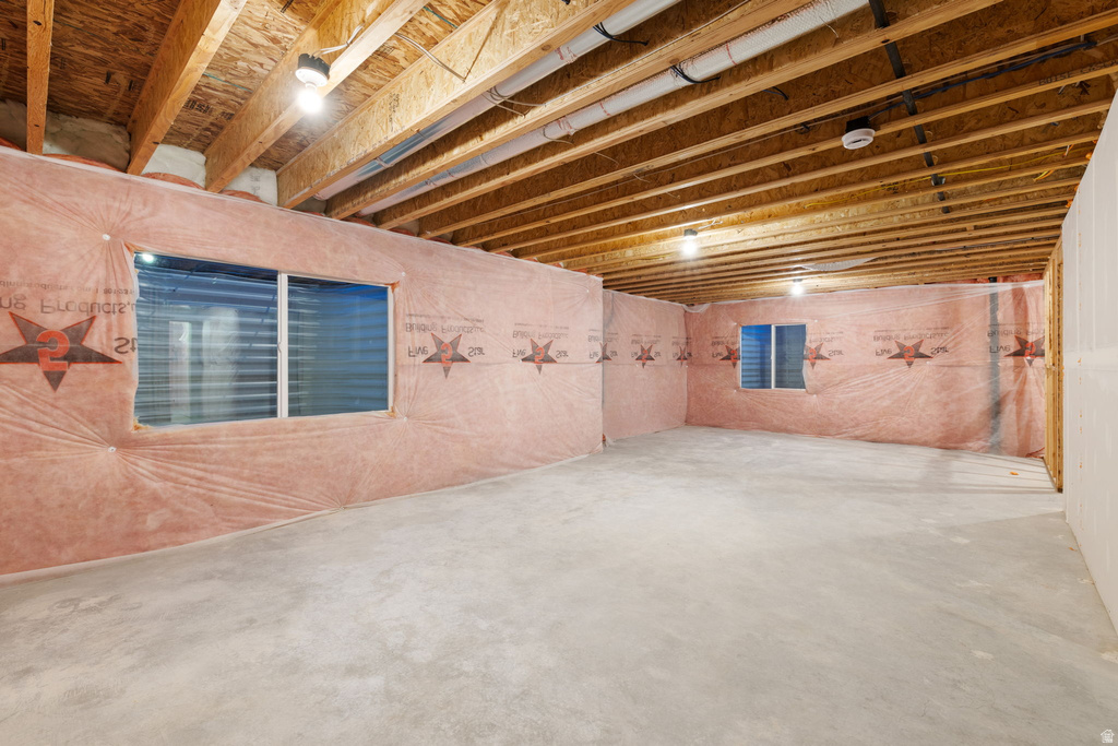 1532 E LYNX LN Eagle Mountain, UT 84005