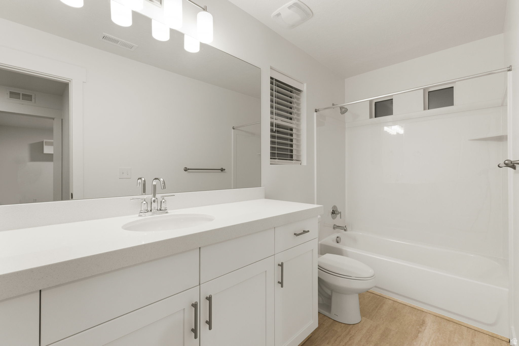 1532 E LYNX LN Eagle Mountain, UT 84005