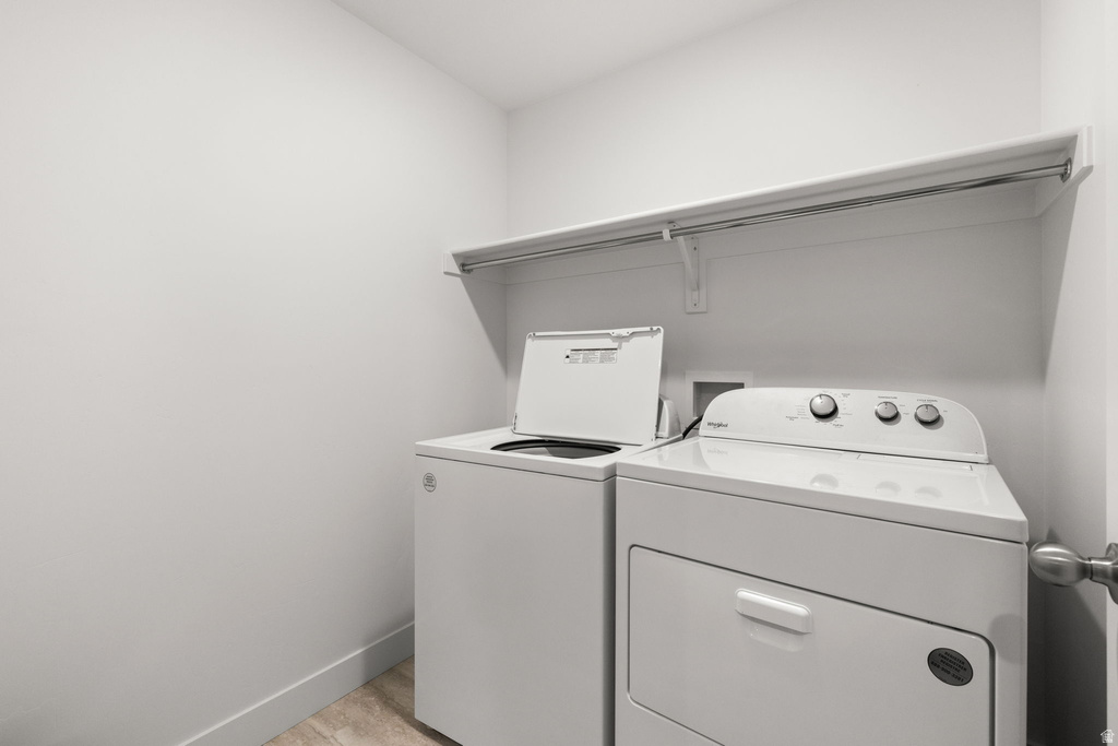 1532 E LYNX LN Eagle Mountain, UT 84005