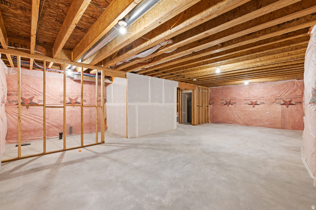 1532 E LYNX LN Eagle Mountain, UT 84005