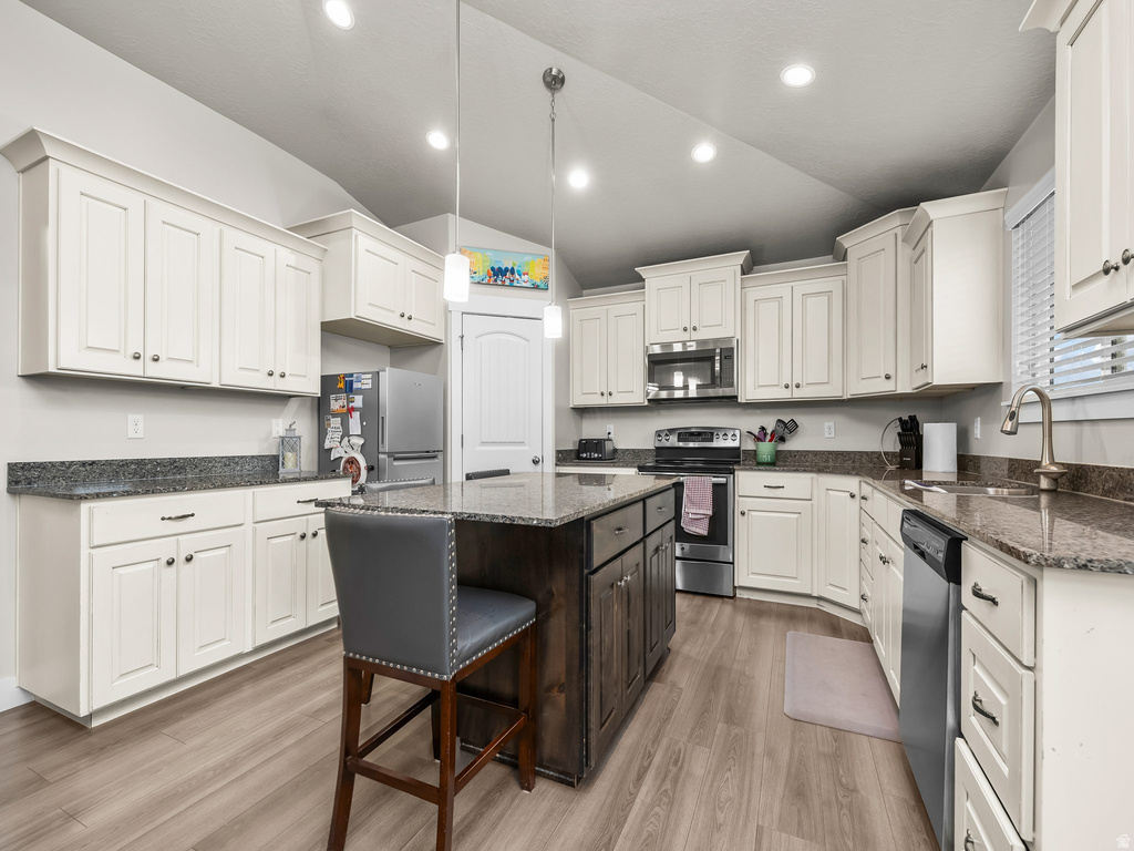 318 E 900 N Salem, UT 84653