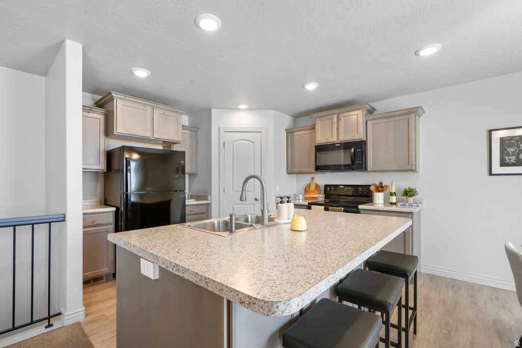 228 W 2370 N Tooele, UT 84074