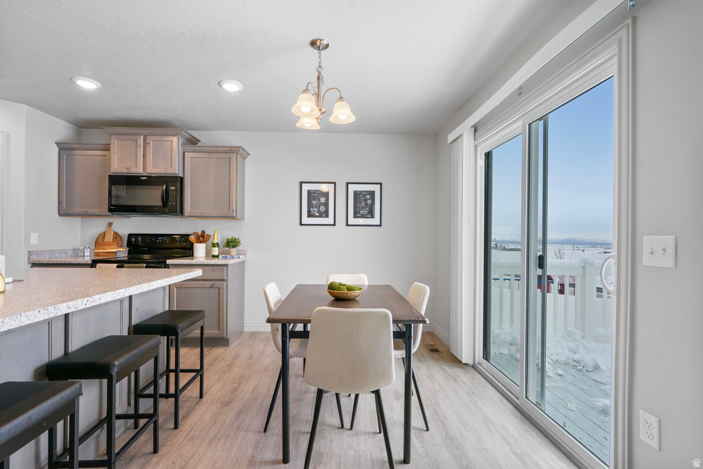 228 W 2370 N Tooele, UT 84074