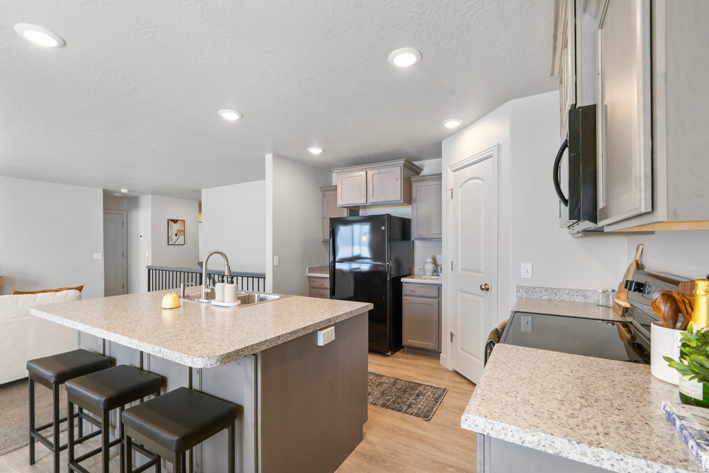 228 W 2370 N Tooele, UT 84074