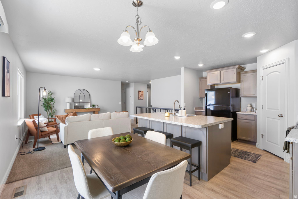 228 W 2370 N Tooele, UT 84074