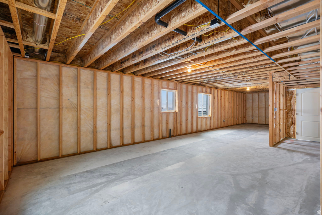 228 W 2370 N Tooele, UT 84074