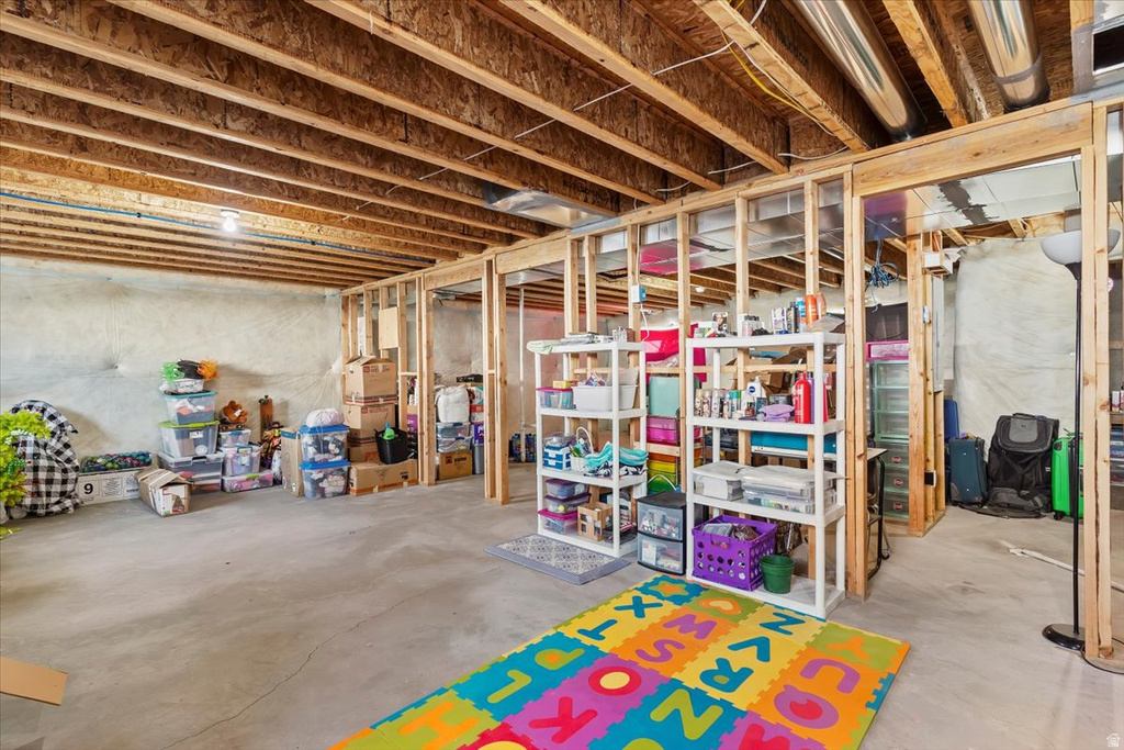 424 W 275 S Tremonton, UT 84337