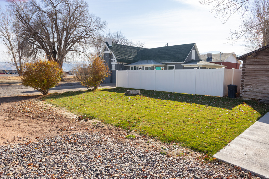 153 W 800 S Richfield, UT 84701