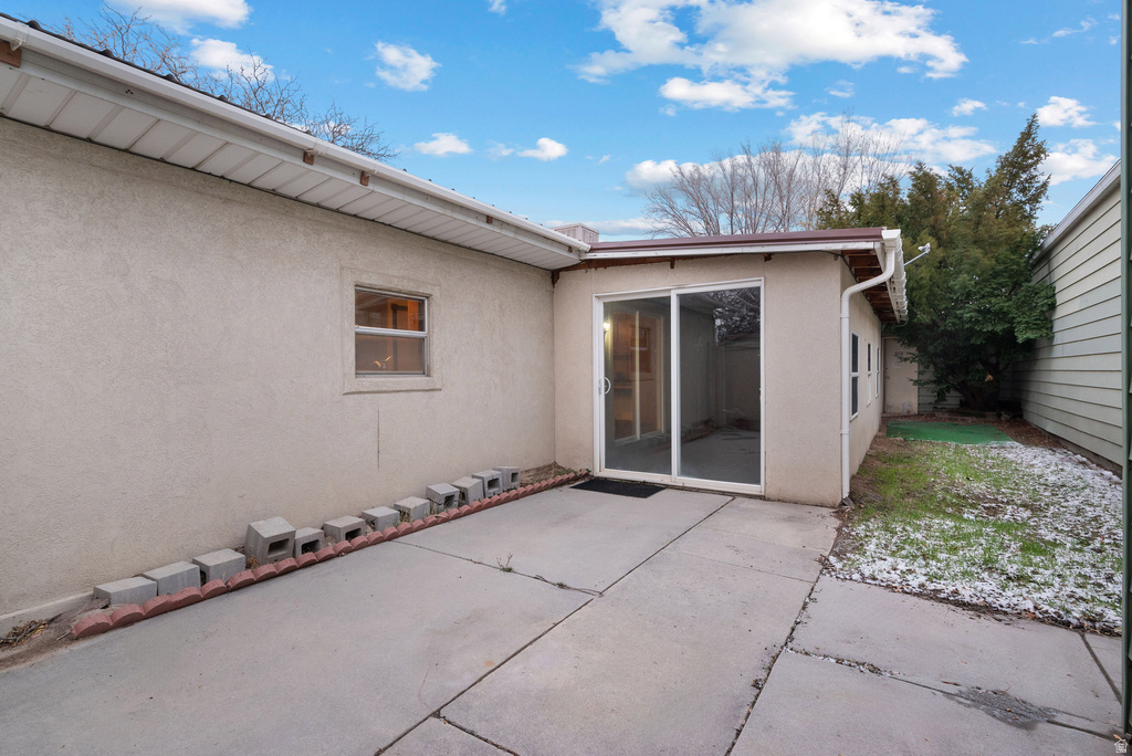 3827 W COUNTRY SQUIRE DR West Jordan, UT 84088